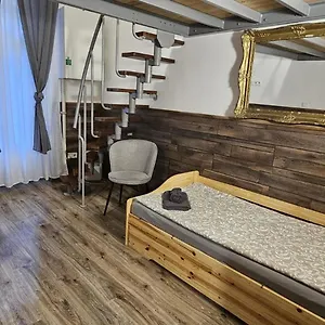 Appartamento Quiet And 2 Bedrooms 2 Bathrooms In The Heart Of, Budapest