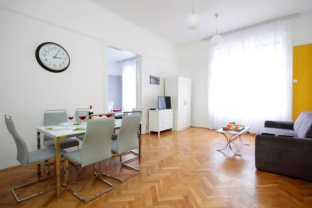 City Centre Cosy Apartments Будапешт